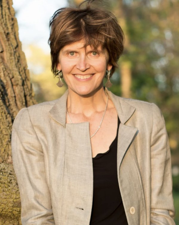 Alison McAlpine