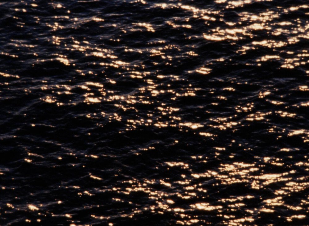 The sunlight over the sea — still 2